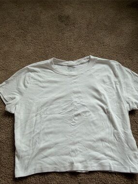 Hollister White Cropped Baby Tee